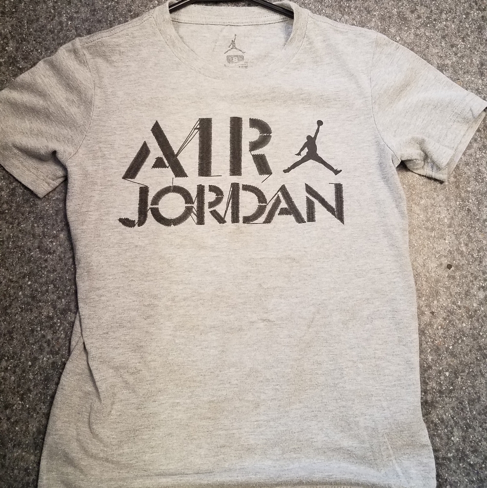 Jordan youth tshirt